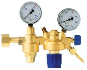 Reduktor dwustopniowy ARGON z 2 manometrami PERUN W242-7962