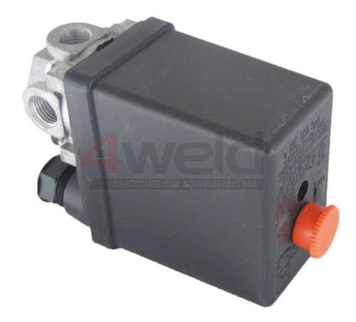 0d520ea4a07da5fe1968f71368d7ffeb