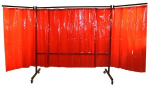 Parawan spawalniczy z kurtyną foliową EASY 2000 z dwoma ramionami 800